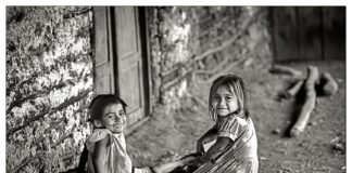 Avere un figlio, ma non un tetto: il paradosso delle madri in povertà Paradosso della madri in povertà