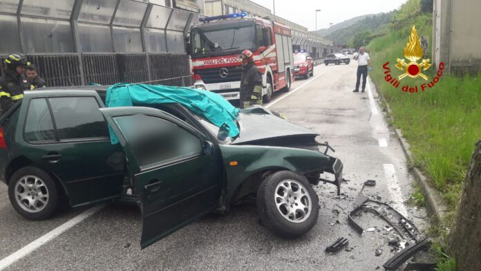 automobile incidente valdagno