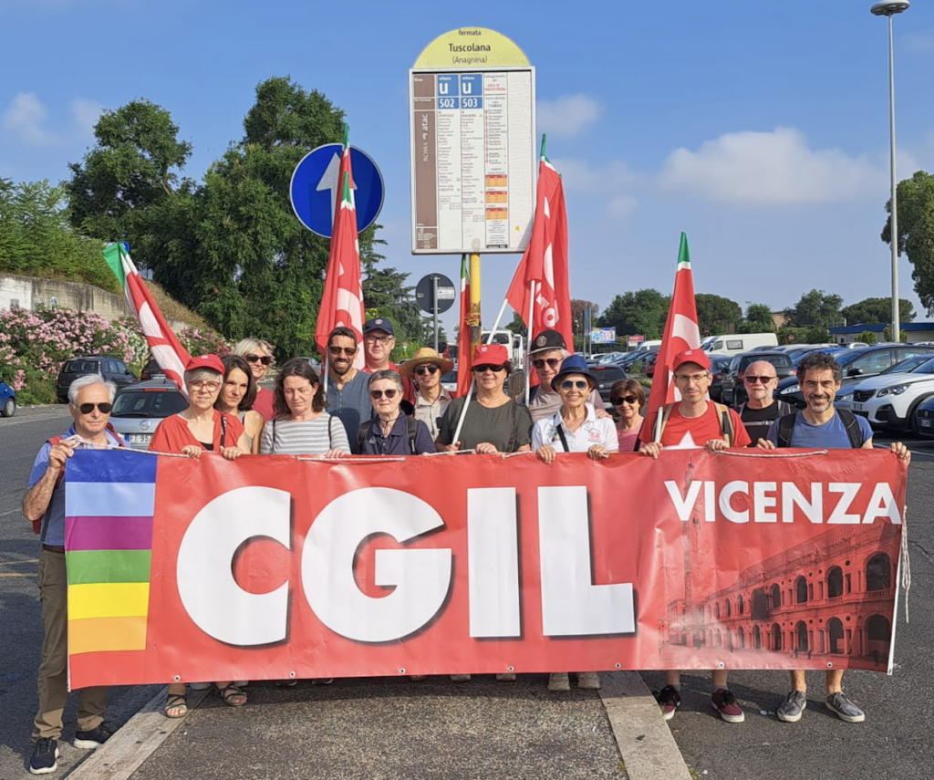 CGIL Vicenza a Roma in piazza del Popolo gremita di lavoratori della sanità per la Costituzione e la sanità pubblica