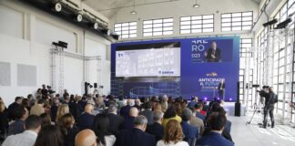 Eni presenta indagine Ipsos: secondo le associazioni dei consumatori le relazioni con le aziende sono in costante miglioramento Indagine Ipsos per Eni