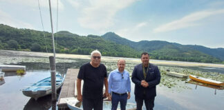 Lago di Fimon, Formaggio (FdI): “Necessari altri interventi, non basta il dragaggio di una sola porzione d’acqua” Lago di Fimon Joe Formaggio copia