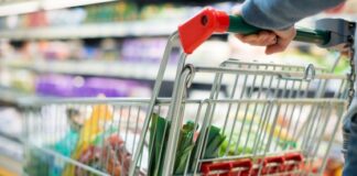 Vicenza, in arrivo la Carta solidale: 380 euro per l’acquisto di beni di prima necessità