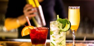 Bar mal frequentato a corso Santi Felice e Fortunato di Vicenza, ordinanza del sindaco dispone la chiusura prima di sera bar mal frequentato