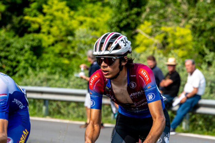Ciclista 17enne Jacopo Venzo