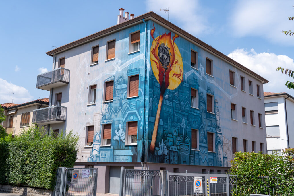 Arcella arte sulle case ph sindaco di Padova Sergio Giordani