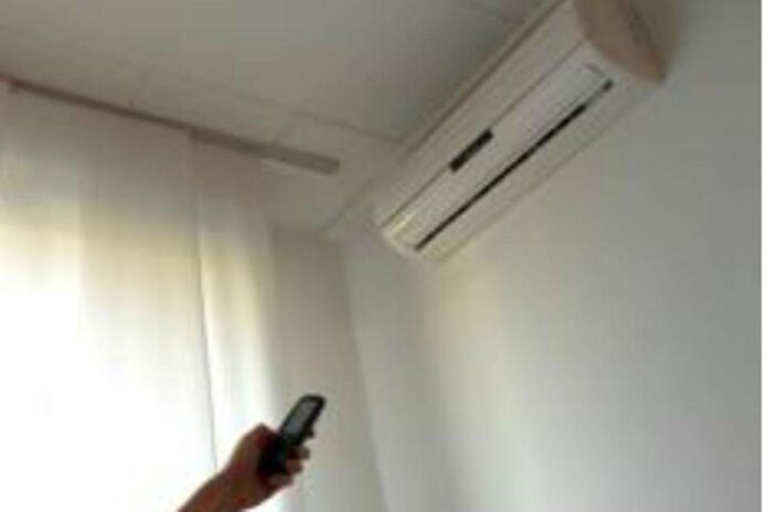 Caldo, il ventilatore non basta più. Largo ai condizionatori anche grazie al bonus