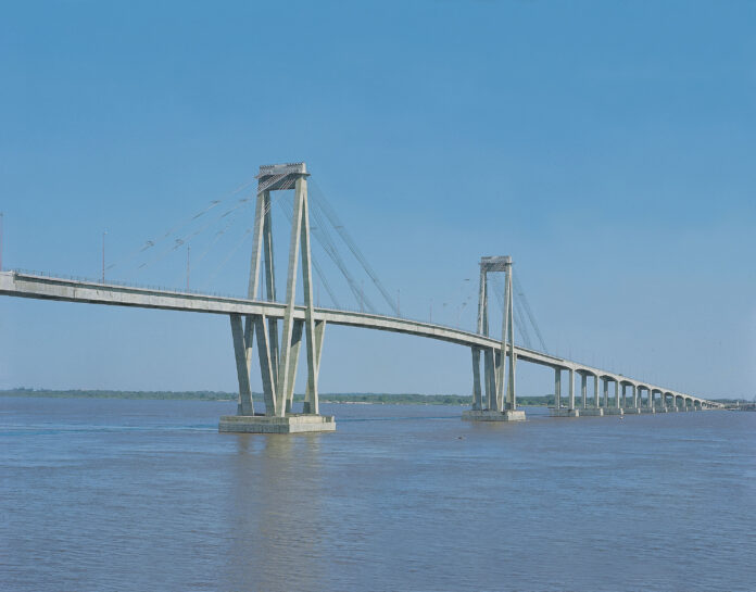 Condotte e Ponte sul fiume Paranà (Argentina)