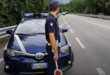 Caltrano, tre motociclisti per sicurezza stradale sul Costo chiamano Polizia Locale Alto Vicentino per automobilista alterato psicofisicamente Caltrano, Polizia Locale Alto Vicentino sul Costo