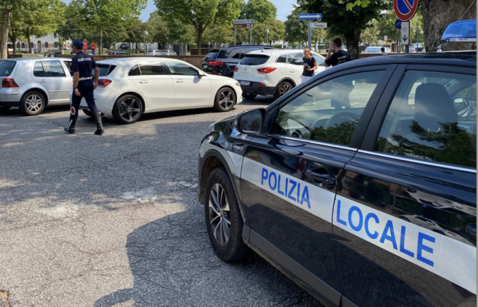 Thiene, Polizia Locale Nordest Vicentino in azione caso nevi