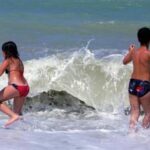 Appello del pediatra a ristoranti e spiagge: “Mezze porzioni e punti allattamento”