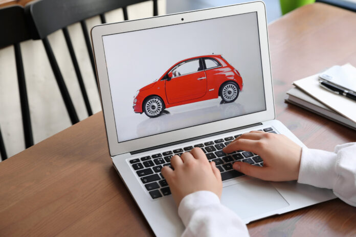 Assicurazione auto, la scelta online