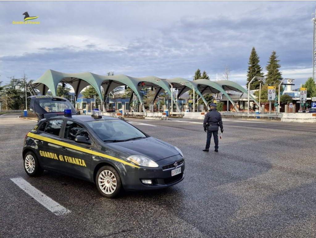 GdF di Vicenza in azione a Thiene