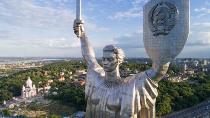 Immagine Statua della Madre Patria a Kiev