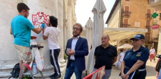 Basilica palladiana imbrattata, 1800 euro in carico al Comune di Vicenza. Possamai lavora per far risarcire la spesa agli Usa Restauro Basilica palladiana