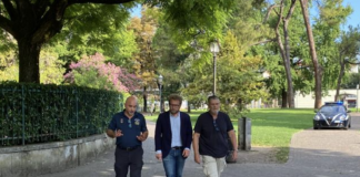 Blitz antidroga dei carabinieri, il commento del sindaco di Vicenza Giacomo Possamai: “A Campo Marzo una delle piazze principali” Sindaco Giacomo Possamai con comandante della Polizia Locale Massimo Parolin e un suo funzionario in sopralluogo a Campo Marzo