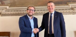 Rapina a Vicenza, Piccolo (Confcommercio): “In città percezione di insicurezza”. Il 2 ottobre incontro con questore e sindaco Da sinistra Giacomo Possamai, sindaco di Vicenza, e Nicola Piccolo presidente Confcommercio)