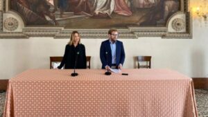 Da sinistra il nuovo direttore generale Michela Cavalieri e il sindaco di Vicenza Giacomo Possamai