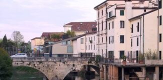 Ponte Pusterla a Vicenza chiuso, sostituzione del porfido con l’asfalto