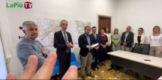 Tav, Comune Vicenza incontra espropriati entro settembre. Sportelli Iricav e Ordini, avv. Moscatelli: “No a speculazioni come nel caso BPVi” Tav Tac, nella foto oltre agli altri rappresentanti degli ordini e collegi il sindaco Possamai, alla sua destra Paolo Carmona per Iricav 2 e alla sua sinistra Alessandro Moscatelli (pres. Ordine Avvocati)