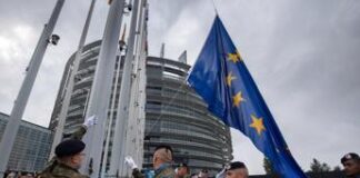 Aborto, Europarlamento: “Sia aggiunto in Carta diritti fondamentali Ue”