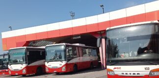 SVT cancella bus per scuole il sabato? Fantò (PSI Vicenza) e partecipanti a incontro in sezione: “azienda dia risposte a lamentele” carenza autisti svt parlano cobsiglieri Luisetto e Montanariello sicurezza Rucco