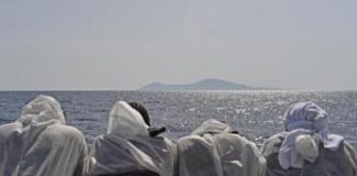 Migranti, Piantedosi: “Centri in Albania pronti prossima settimana”