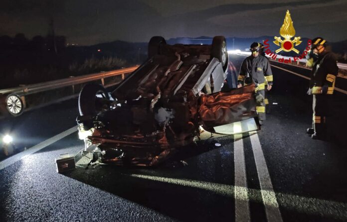 Vigili del Fuoco intervengono per incidente sulla tangenziale est a Vicenza