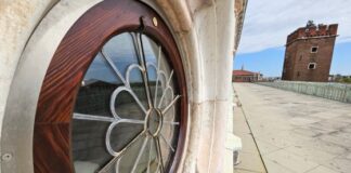 Terrazza della Basilica palladiana, restaurate le finestre circolari del salone