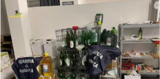 Ambulante di oli alimentari a Bassano denunciato dalla Guardia di Finanza: sequestrati 360 litri e 700 contenitori all’interno di un laboratorio