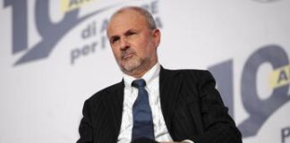 Aborto, Schillaci: “Nessuna intenzione di modificare 194”