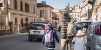 Assegno unico Inps, da marzo le domande per chi ha carta Rdc