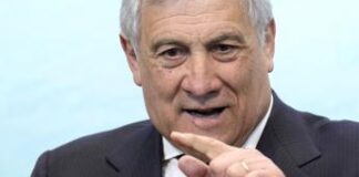 Europee, Tajani: “Risultato straordinario, da stasera centrodestra e Ppe più forti”