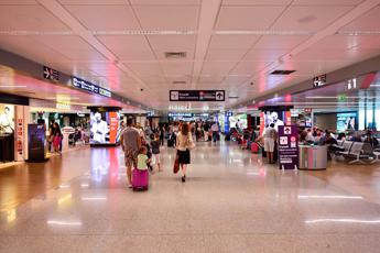 I migliori (e peggiori) aeroporti al mondo. Fiumicino brilla, disastro Berlino