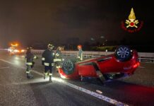 Scontro in autostrada A4 nella notte, due auto rovesciate tra i caselli di Montebello e Montecchio Maggiore: 4 feriti