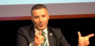 5° Congresso Nazionale di Meritocrazia Italia a Roma: le osservazioni di Paolo Patrizio e le conclusioni del presidente Walter Mauriello Walter Mauriello al quinto congresso di Meritocrazia Italia (foto Adnkronos)