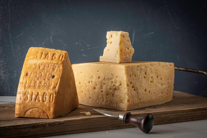 formaggio asiago