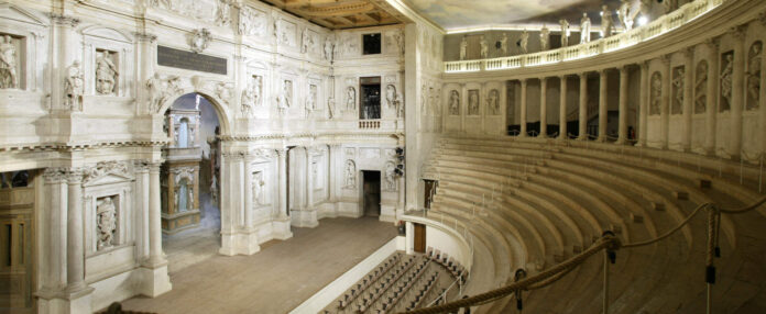 Al Teatro Olimpico la cerimonia per il 172° di Fondazione della Polizia di Stato