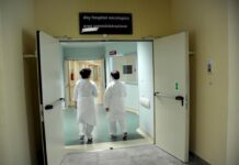 Aiom: “90% oncologi usa accesso precoce a terapie, rimane nodo burocrazia”