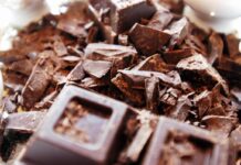 Basta annusarlo e in palestra si fa meno fatica, il super potere del cioccolato