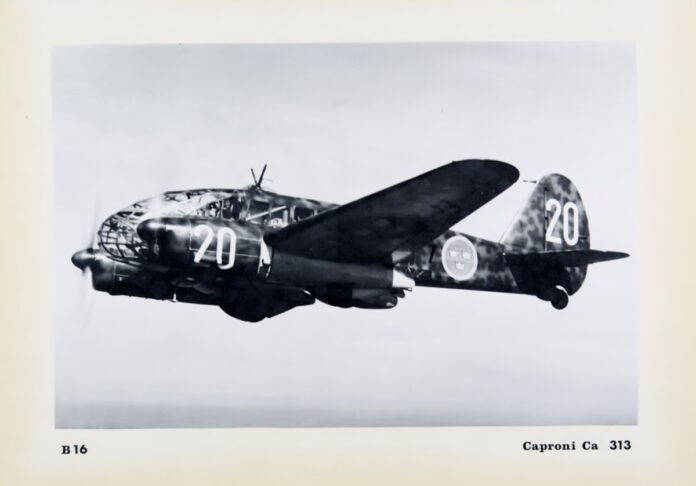 Il Caproni Ca.313, aereo militare dell’omonima azienda aeronautica italiana negli anni ‘30 - fonte
