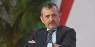 Delmastro: “Coro ‘noi’? Polemica allucinante, denuncino anche De Gregori…”