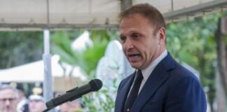 ‘Il vino nuoce alla salute’, Lollobrigida: “Pronti a contestare etichette allarmistiche Belgio”