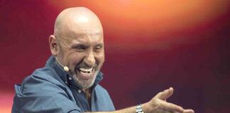 “Ai miei tempi non era così…”, show di Maurizio Battista fuori abbonamento al Teatro Comunale di Vicenza Maurizio Battista