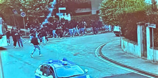 LR Vicenza-Padova, denunciati sette tifosi per gli scontri del fine partita Ultras vicentini e reggiani assaltano tifosi del Padova dopo derby col Vicenza