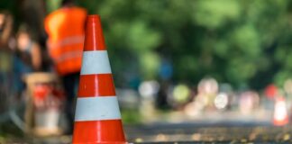 Al via i lavori per il cedimento lungo viale della Pace a fianco della Caserma Ederle