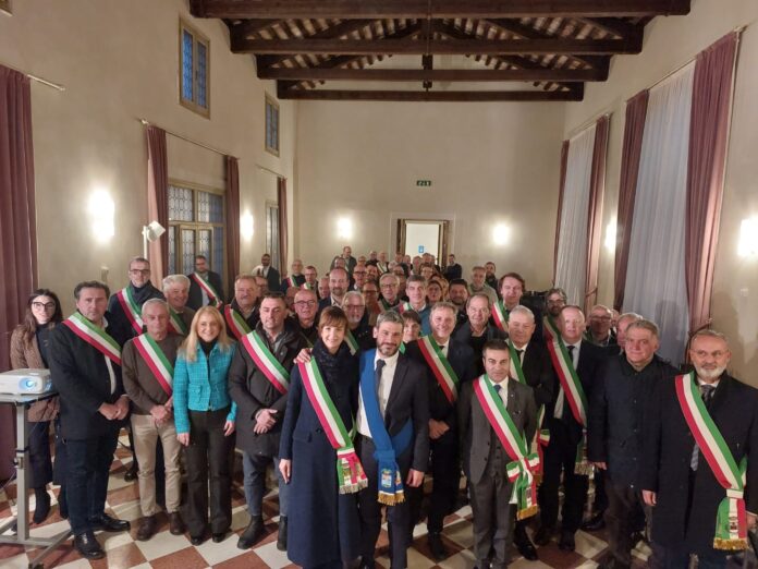 Assemblea dei sindaci della provincia di Vicenza