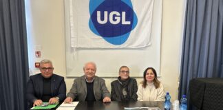 Al Company 1° dibattito organizzativo e programmatico dell’UGL di Vicenza: gli impegni del segretario Fabio Martini con Conforti, Accetta e La Mantia Convegno UGL di Vicenza, da sx Fabio Martini, Luciano Conforti, Antonio Accetta e Germana La Mantia