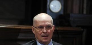 Covid, Ricciardi: “Commissione nata per crocifiggere”