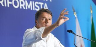 Esce ‘Palla al centro’, tra populismi di destra e sinistra la terza via di Renzi per il riformismo