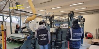 Violazioni in materia di lavoro, GdF di Vicenza sequestra 14 macchinari di una società per un valore di circa 2.8 mln di euro e denuncia legale rappresentante GdF di Vicenza sequestra macchinari
